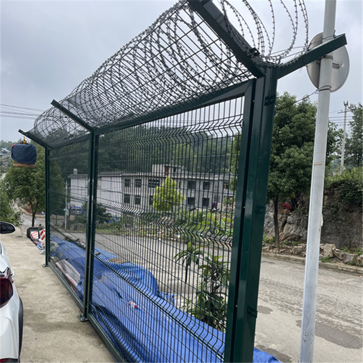 監(jiān)獄鋼網(wǎng)墻、監(jiān)獄隔離網(wǎng)、監(jiān)獄金屬隔離網(wǎng)，